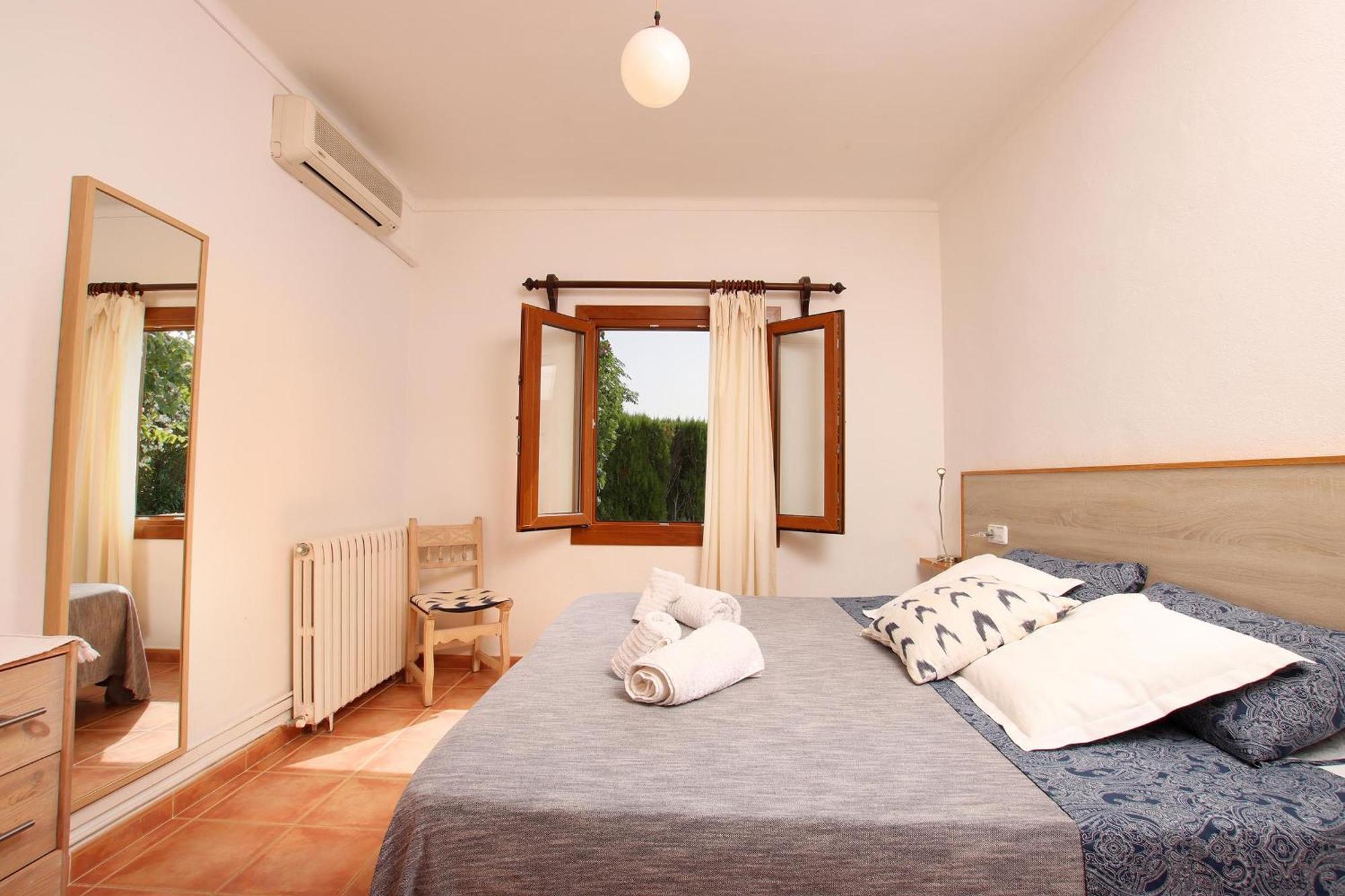 Cozy With Pool Near Port Pollensa By Renthousing Ferienhaus *